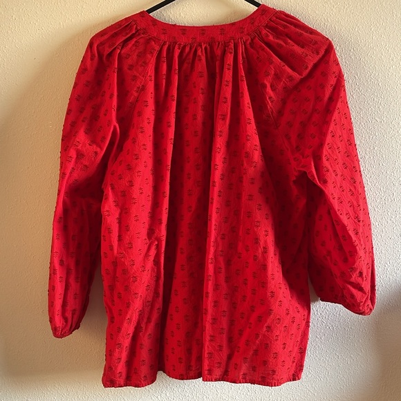 Universal Goods Thread Co Bright Burnt Orange/Red Top in Size M - Good Condition - Picture 7 of 12